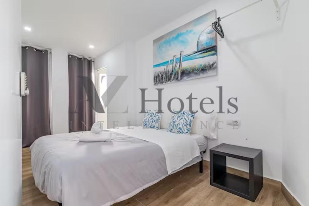 Ayz Elcano - Auto Check-In Property Malaga Exterior photo